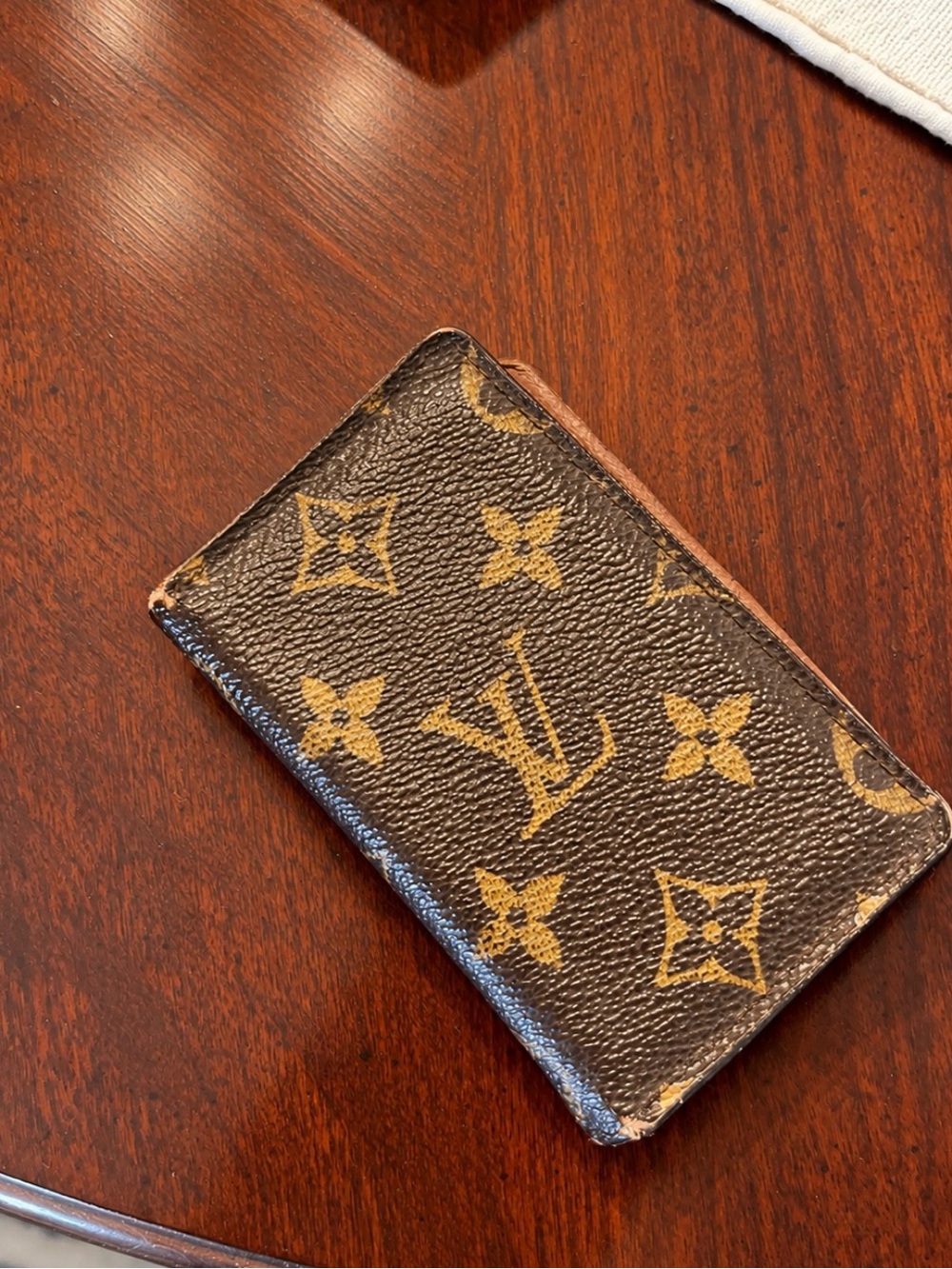 Authentic Louis Vuitton Monogram Canvas Card & Key Holder in Brown and Gold🇮🇹